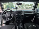 Jeep Wrangler Unlimited Sport 2016 - Excellent Condition